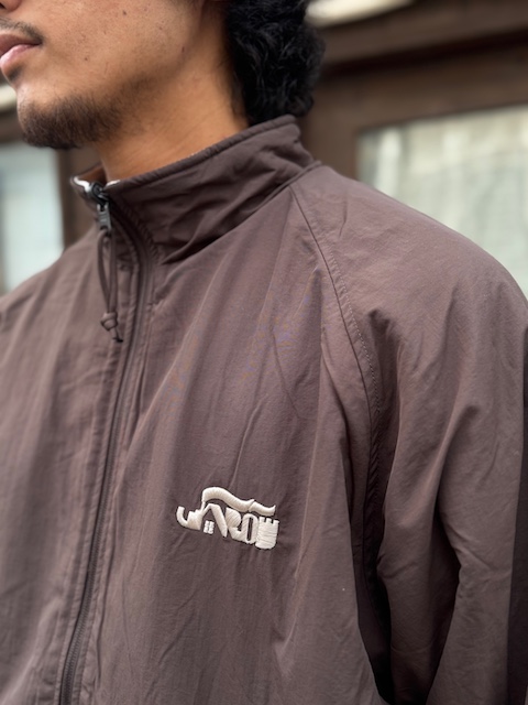 JAROW / Reversible Stand Jacket - Dark Chocolate / Beige - 画像 (3)
