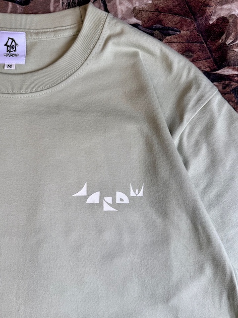 JAROW / KITEN PATTERN S/S TEE – Sage Green - 画像 (2)
