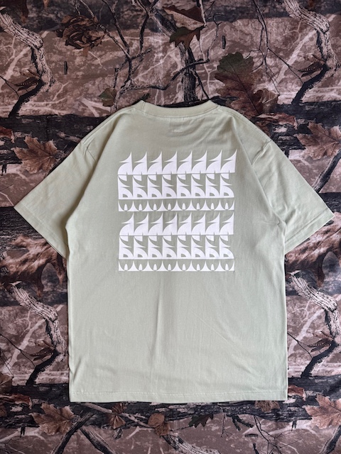 JAROW / KITEN PATTERN S/S TEE – Sage Green - 画像 (3)